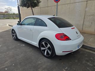 Volkswagen Beetle 2016