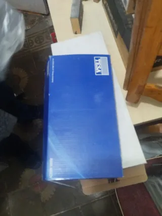 Manillar de puerta dorado