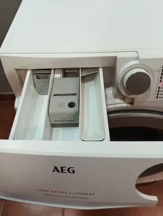 Lavadora AEG Serie 6000 8kg 1200rpm Digital