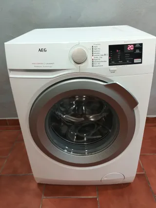 Lavadora AEG Serie 6000 8kg 1200rpm Digital