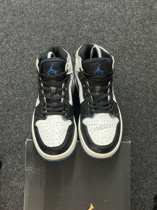 Nike Jordan 1 Mid 42 Punta Nera