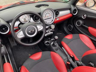 MINI Cabrio 2011