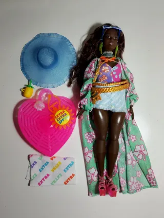 Barbie Extra Fly Muñeca con Accesorios