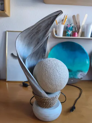 Lámpara de mesa decorativa