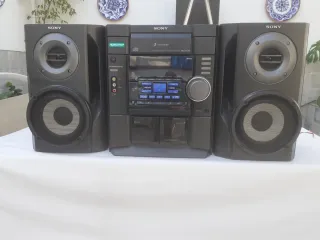 Mini cadena Sony negra