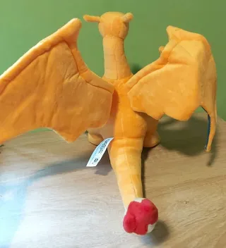 Peluche Pokémon Charizard 30 cm