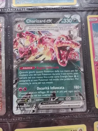Carte Pokémon Charizard EX 125/197