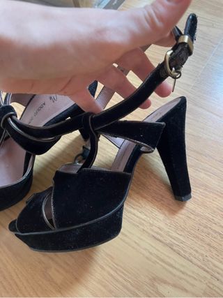 Sandalias Adolfo Domínguez Terciopelo Negro