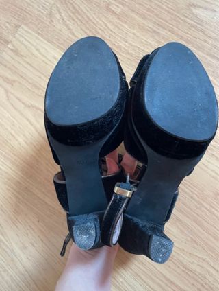 Sandalias Adolfo Domínguez Terciopelo Negro