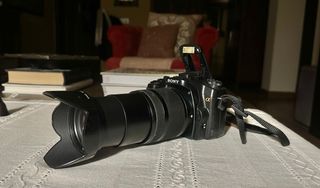 Cámara Sony Alpha 100 DSLR-A100 Digital