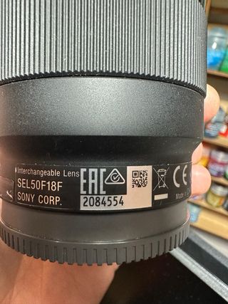 Sony FE 50mm f/1.8 Objetivo