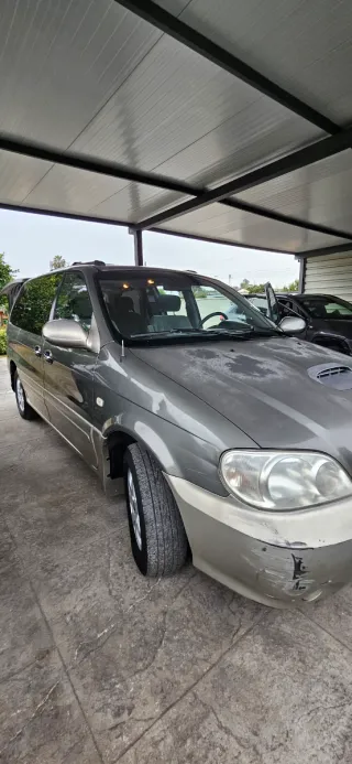 KIA Carnival 2005