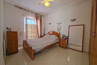 Casa pareada en alquiler en La Siesta - El Salado - Torreta en Torrevieja