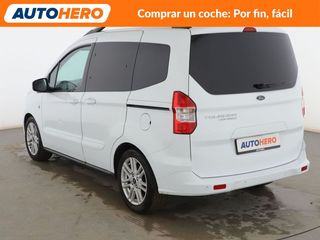Ford Tourneo Courier 1.5 TDCi Titanium