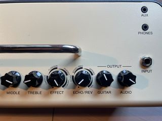 Amplificador YAMAHA THR10II