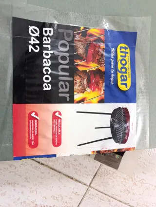 Barbacoa con accesorios, un solo uso