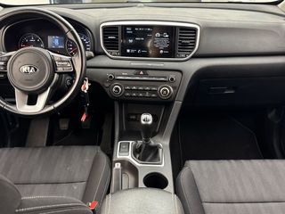 Kia Sportage 1.6 MHEV Concept 4x2 100 kW (136 CV)