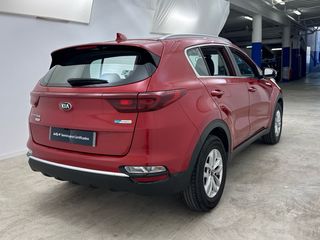 Kia Sportage 1.6 MHEV Concept 4x2 100 kW (136 CV)