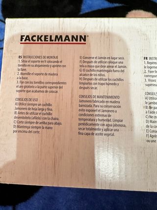 Jamonero giratorio de bambú y metal