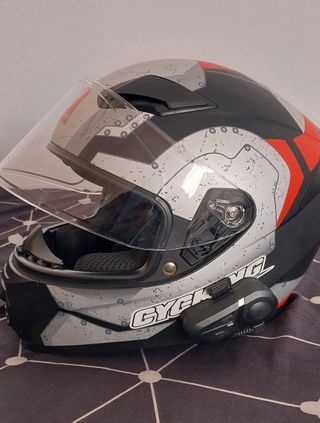 Casco c/auricular,guantes y soporte móvil (Nuevos)