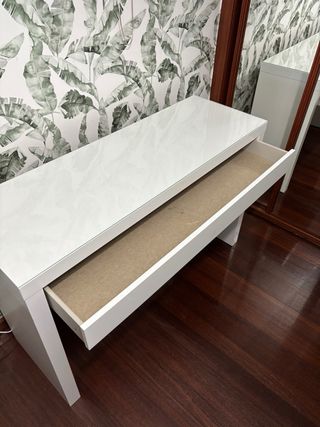 Tocador Blanco Ikea con Cristal