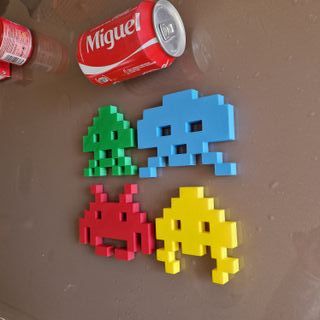 Lote 4 Figuras Space Invaders Retro