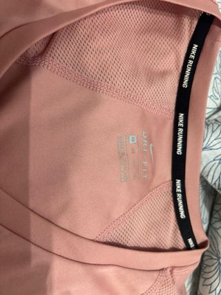 Camiseta Nike Running Rosa Mujer