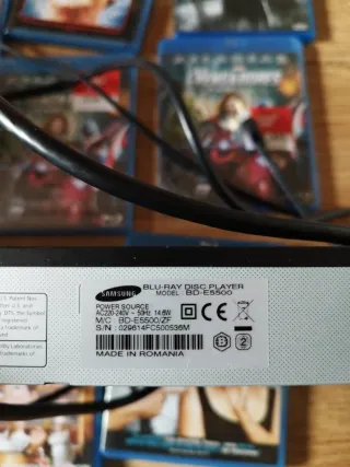 Lector Blu-ray 3D Samsung bd-e5500 + 14 peliculas