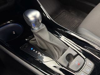 Toyota C-HR 1.8 125H Advance 90 kW (122 CV)