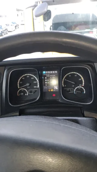 Mercedes benz actros  1845