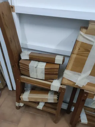 Juego de sillas de madera Ikea