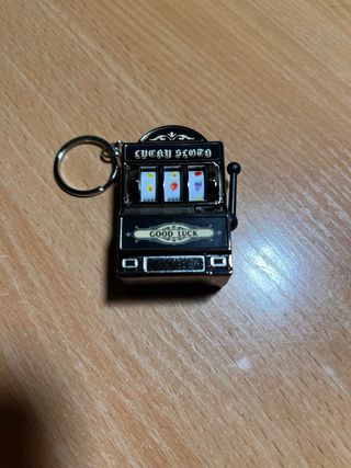 Llavero Máquina Tragaperras Good Luck