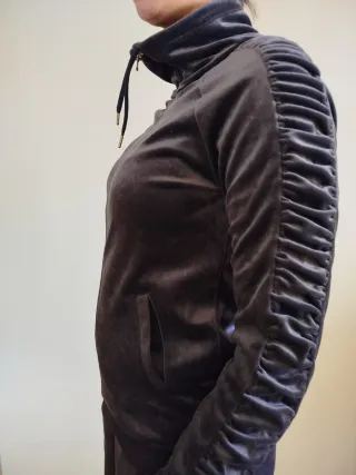 Chándal Adidas Talla S Negro y Dorado