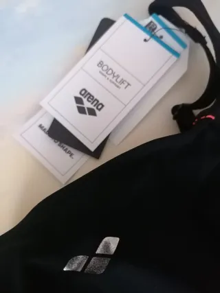 Costume Arena Bodylift Nero Taglia 44IT 40F 38D/A