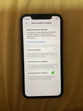 iPhone 11 128GB Morado