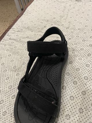 Sandalias niño negras