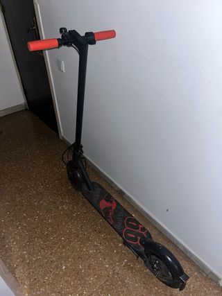 Patinete Eléctrico Xiaomi Red Bull
