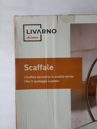 Estantería decorativa dorada