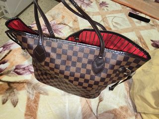 Bolso Louis Vuitton Marrón y Rojo