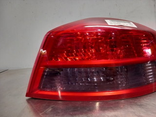 PILOTO TRASERO DERECHO RENAULT VEL SATIS (BJ0)