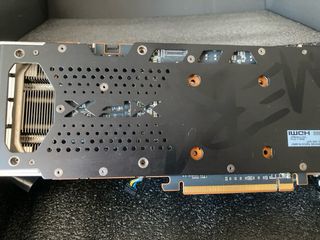 Tarjeta Gráfica Radeon RX 6650 XT para reparar