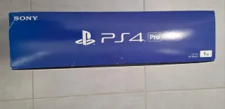 Caja vacía para consola PS4 de 1TB