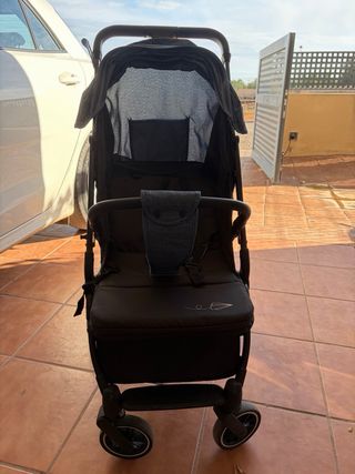 Carro bebé plegable tamaño cabina avión