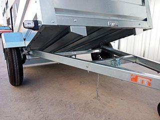 NUEVO: Remolque basculante galvanizado 750 kg