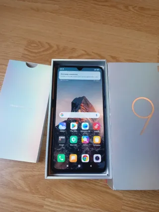 Xiaomi Smartphone en Caja