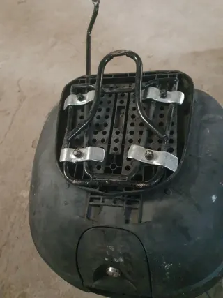 Cajón para moto SHAD