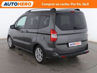 Ford Tourneo Courier 1.0 EcoBoost Titanium