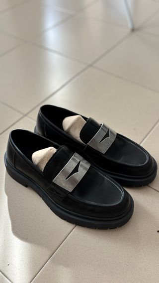 Mocasines Zara Negros y Plateados