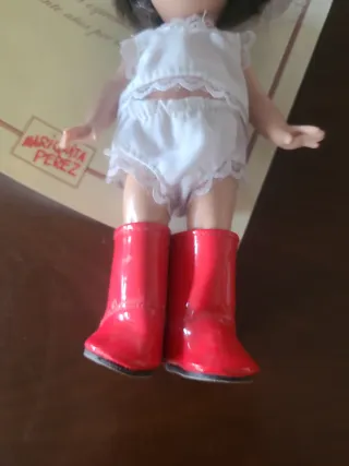 Muñeca Mariquita Pérez con certificado