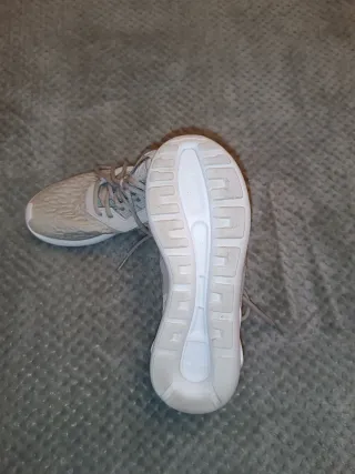 Zapatillas Adidas Beige/Gris